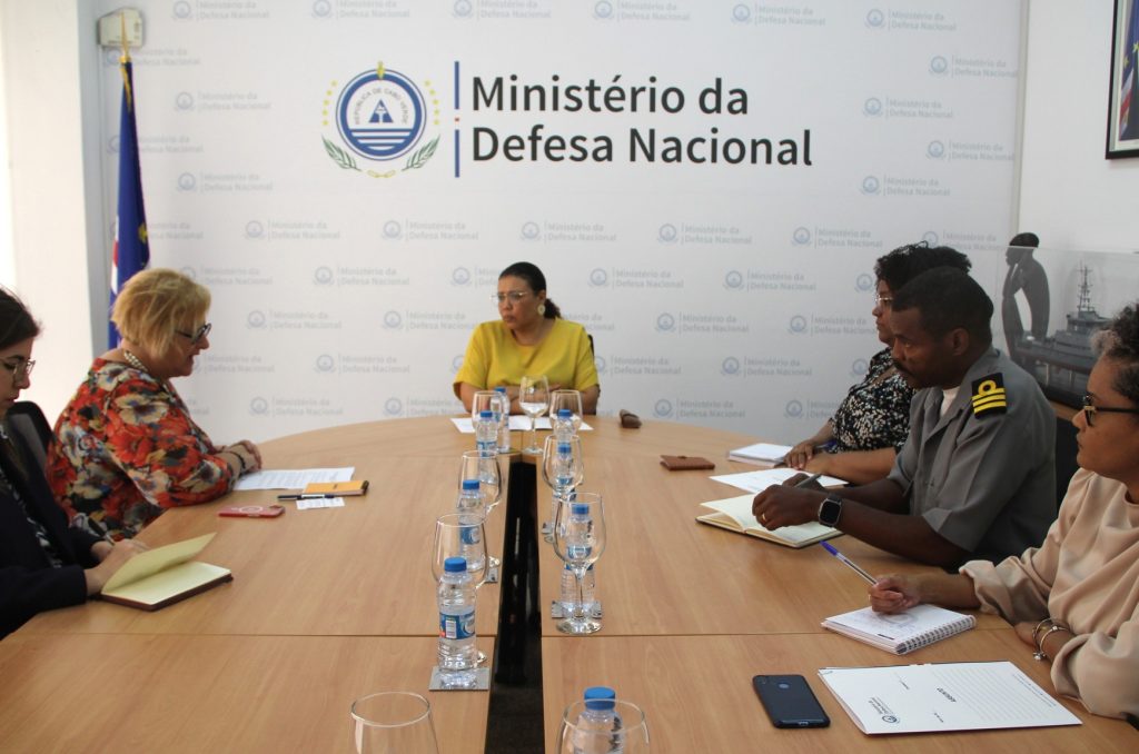 MINISTRA DE ESTADO E DA DEFESA NACIONAL, JANINE LÉLIS, RECEBE NOVA EMBAIXADORA DA TURQUIA EM CABO VERDE